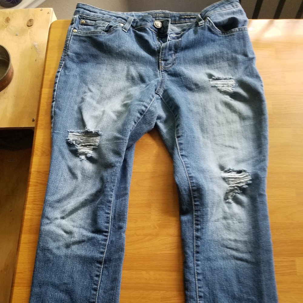 Jessica simpson destroyed forever skinny jeans